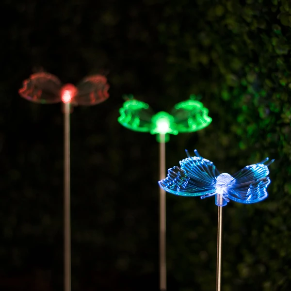 Globiz 11393 RGB LED-es szolár lámpa