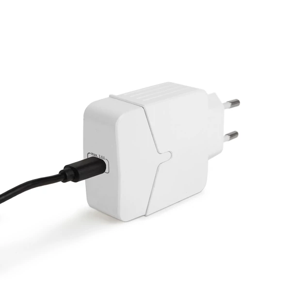 Hálózati Adapter Type-C PD18W gyorstöltéssel - fehér
